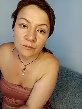 Snapshot of Skylar-Vox- chatting on 22, 2, 2025 Skylar-Vox- online show from 22, 2, 2025