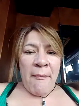 Snapshot of Skylar-Vox- chatting on 11, 3, 2025 Skylar-Vox- online show from 11, 3, 2025