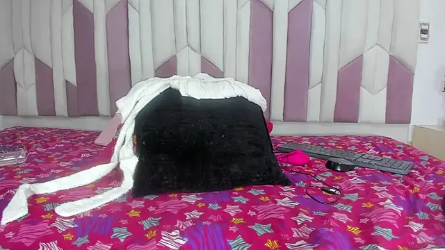 Snapshot of mia_stanfort chatting on 18, 3, 2025 mia stanfort online show from 18, 3, 2025