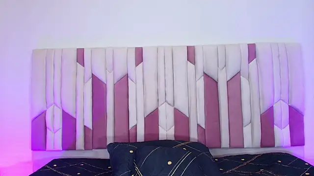 Snapshot of mia_stanfort chatting on 15, 10, 2025 mia stanfort online show from 15, 10, 2025