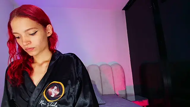 Snapshot of mia_stanfort chatting on 20, 11, 2025 mia stanfort online show from 20, 11, 2025