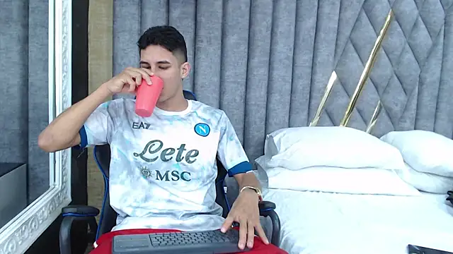 JakeMoxley online show from 30, 1, 2025