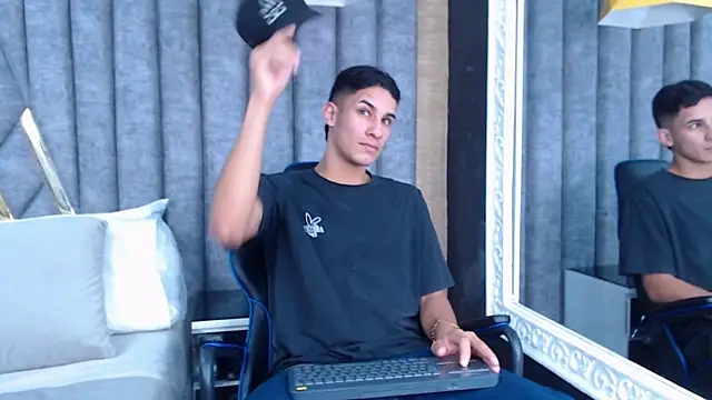 JakeMoxley online show from 6, 3, 2025