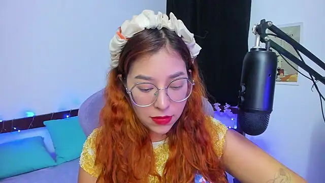  Moon Johnson online show from 15, 11, 2025