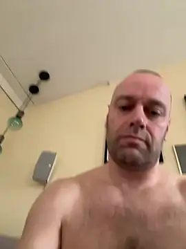 Snapshot of NiceJ81 chatting on 1, 3, 2025 NiceJ81 online show from 1, 3, 2025