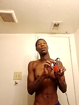 Snapshot of willywonka7793 chatting on 11, 12, 2024 willywonka7793 online show from 11, 12, 2024