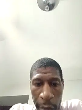 Snapshot of willywonka7793 chatting on 15, 12, 2024 willywonka7793 online show from 15, 12, 2024