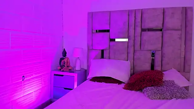 EmmaBecket2 online show from 8, 11, 2025