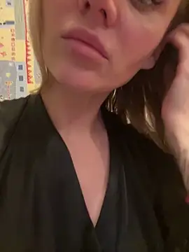 -Cherry-lady- online show from 9, 12, 2024