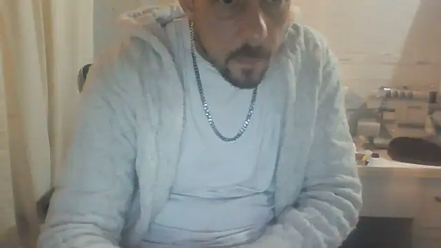 CrookedMisterniceguy online show from 21, 5, 2026