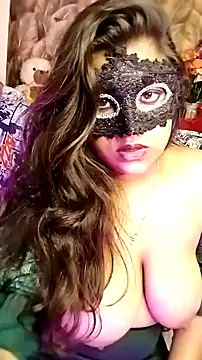 Snapshot of Hottyalia chatting on 12, 12, 2024 Hottyalia online show from 12, 12, 2024