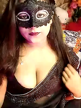 Snapshot of Hottyalia chatting on 12, 12, 2024 Hottyalia online show from 12, 12, 2024