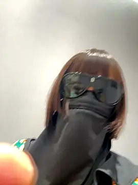 Snapshot of Linda-LL chatting on 30, 9, 2025 Linda-LL online show from 30, 9, 2025