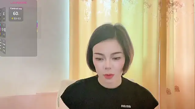 Snapshot of Linda-LL chatting on 26, 5, 2026 Linda-LL online show from 26, 5, 2026