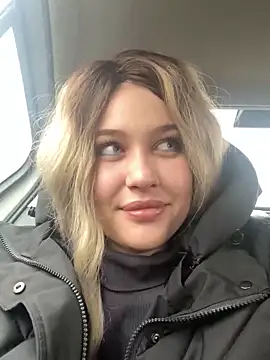 KikiWatson online show from 17, 12, 2024