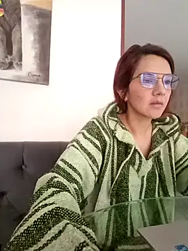 your red rose  online show from 24, 1, 2025