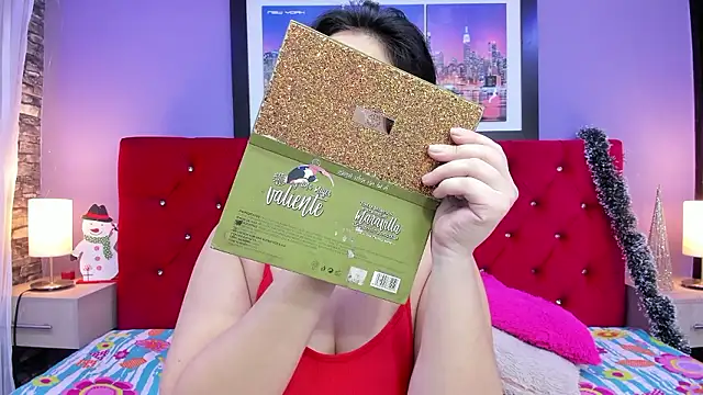 AbbyJonhs online show from 2, 12, 2024