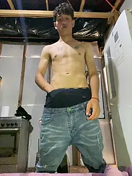 Snapshot of LatinBoysxxx chatting on 3, 3, 2026 LatinBoysxxx online show from 3, 3, 2026