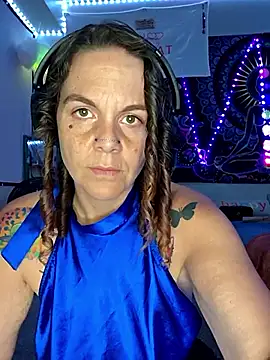 thatonespicychick online show from 17, 11, 2025