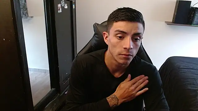 kv   xxx  online show from 13, 3, 2026