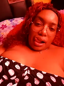 Snapshot of Cinnamon-Skin chatting on 19, 1, 2025 Cinnamon-Skin online show from 19, 1, 2025