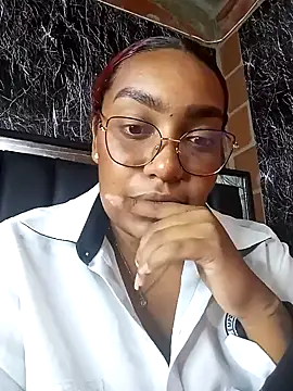 Snapshot of Cinnamon-Skin chatting on 30, 1, 2025 Cinnamon-Skin online show from 30, 1, 2025