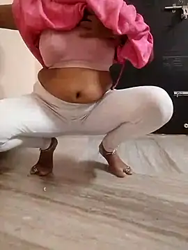 Snapshot of sneha_telugu_girl chatting on 2, 3, 2025 sneha telugu girl online show from 2, 3, 2025