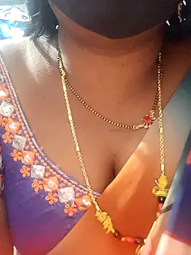 Snapshot of sana14 chatting on 13, 10, 2025 sana14 online show from 13, 10, 2025