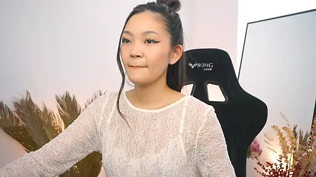 Peopleneedlove144 online show from 17, 1, 2025