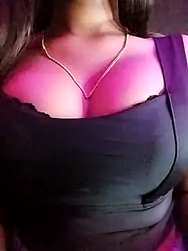 Snapshot of Esha_Babyy chatting on 3, 1, 2025 Esha Babyy online show from 3, 1, 2025