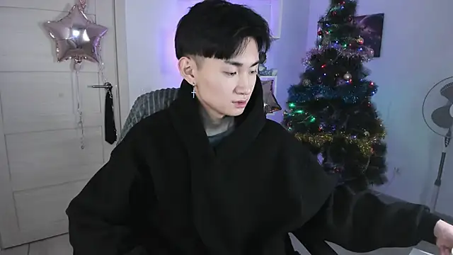 Miram Yu online show from 30, 12, 2024