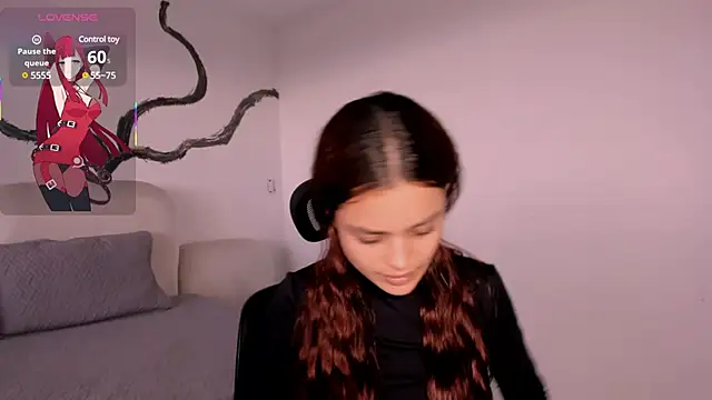 HannaRhodes online show from 13, 2, 2025