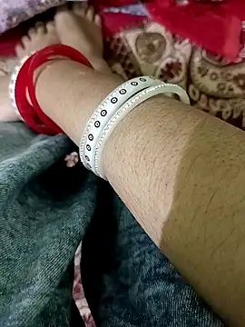 Snapshot of QUEEN-X-CPL chatting on 8, 12, 2024 QUEEN-X-CPL online show from 8, 12, 2024