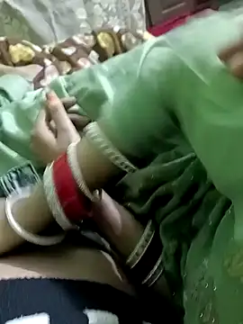 Snapshot of QUEEN-X-CPL chatting on 21, 12, 2024 QUEEN-X-CPL online show from 21, 12, 2024