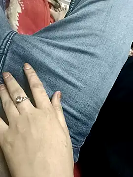 Snapshot of QUEEN-X-CPL chatting on 25, 12, 2024 QUEEN-X-CPL online show from 25, 12, 2024