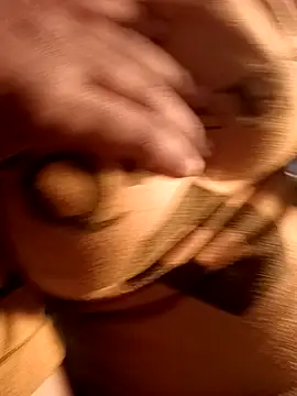 Snapshot of QUEEN-X-CPL chatting on 5, 2, 2025 QUEEN-X-CPL online show from 5, 2, 2025