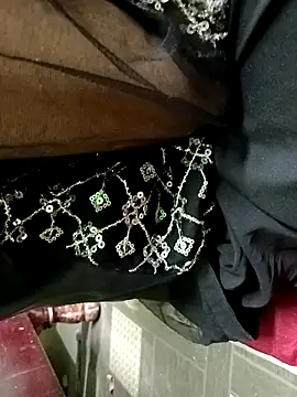 Snapshot of QUEEN-X-CPL chatting on 9, 3, 2025 QUEEN-X-CPL online show from 9, 3, 2025