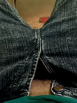 Snapshot of QUEEN-X-CPL chatting on 19, 3, 2025 QUEEN-X-CPL online show from 19, 3, 2025