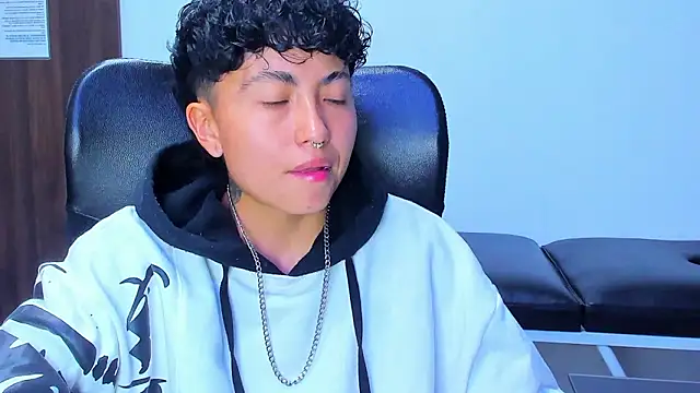 Im Mathias online show from 27, 2, 2026