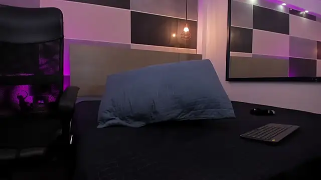 Zara Jackson online show from 31, 1, 2026