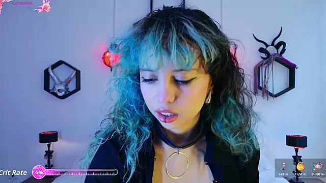 Sweet Chaos online show from 7, 10, 2025