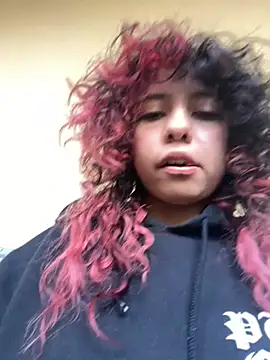 Sweet Chaos online show from 17, 4, 2026