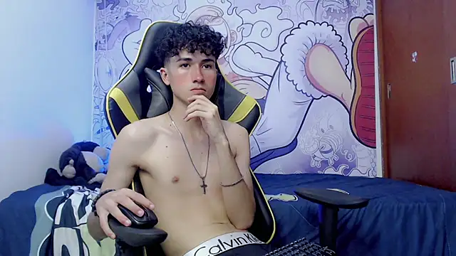 Snapshot of johnny_cagee chatting on 14, 12, 2024 johnny cagee online show from 14, 12, 2024