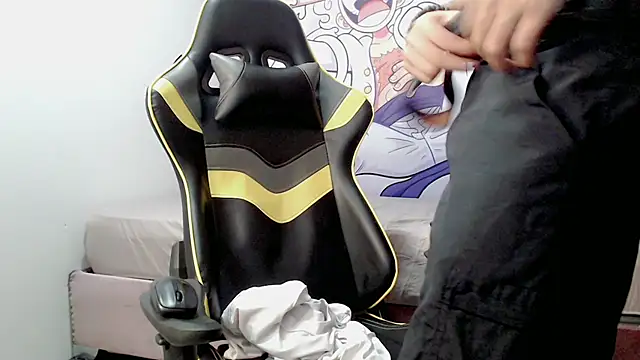 Snapshot of johnny_cagee chatting on 21, 12, 2024 johnny cagee online show from 21, 12, 2024