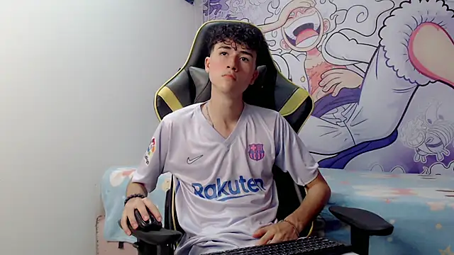 Snapshot of johnny_cagee chatting on 23, 12, 2024 johnny cagee online show from 23, 12, 2024