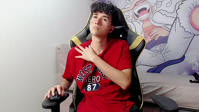 Snapshot of johnny_cagee chatting on 6, 1, 2025 johnny cagee online show from 6, 1, 2025