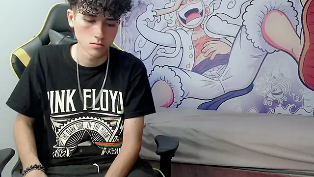 Snapshot of johnny_cagee chatting on 11, 1, 2025 johnny cagee online show from 11, 1, 2025