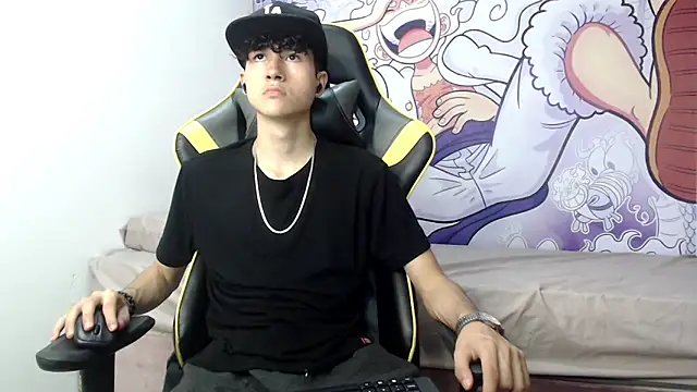 Snapshot of johnny_cagee chatting on 12, 1, 2025 johnny cagee online show from 12, 1, 2025