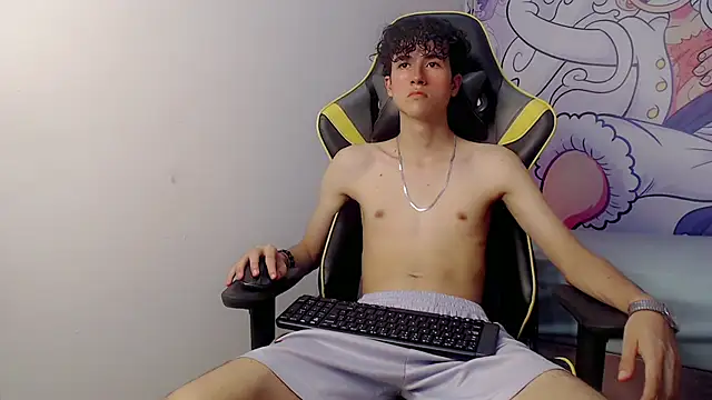 Snapshot of johnny_cagee chatting on 4, 2, 2025 johnny cagee online show from 4, 2, 2025