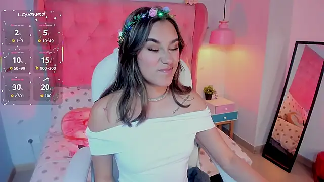  Sophie  miller online show from 29, 11, 2025